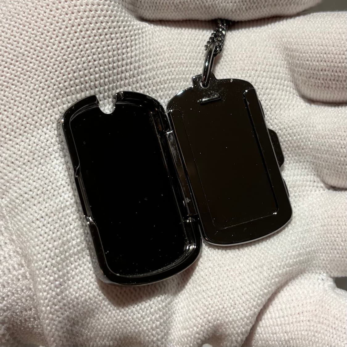 루이비통 모노그램 로켓 목걸이 상품이미지2