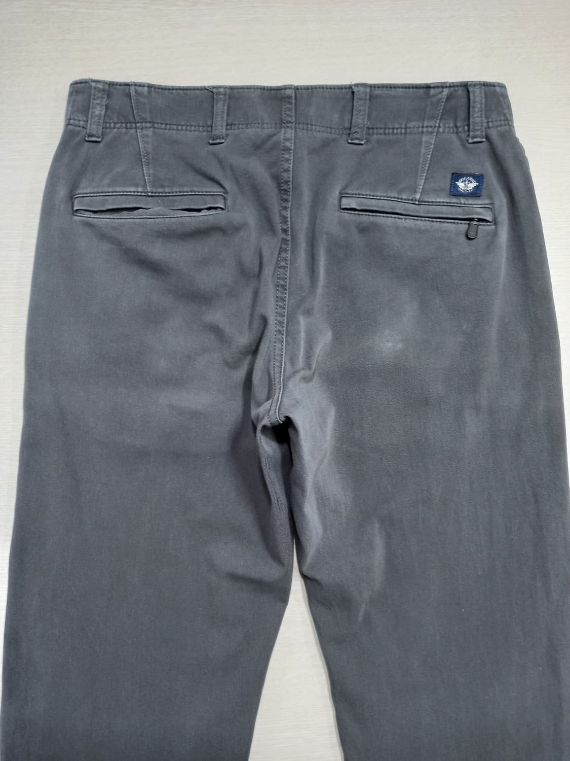 30 DOCKERS 리바이스 스판 슬림일자 치노 다크그레이 30-168 상품이미지4