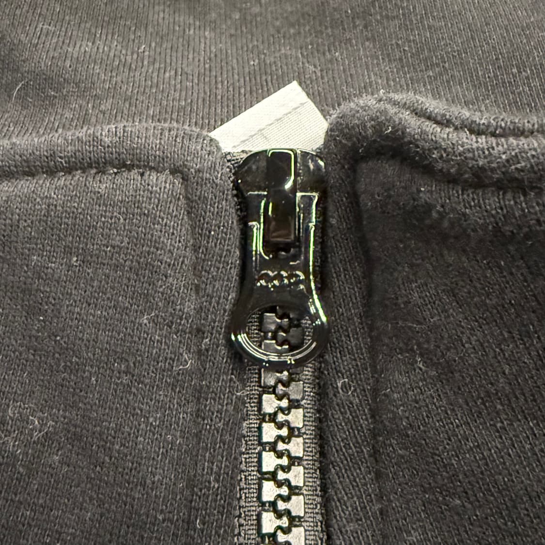 [정품/L] 코드그라피 C로고 배색 테크 트레이닝집업 b18 상품이미지5