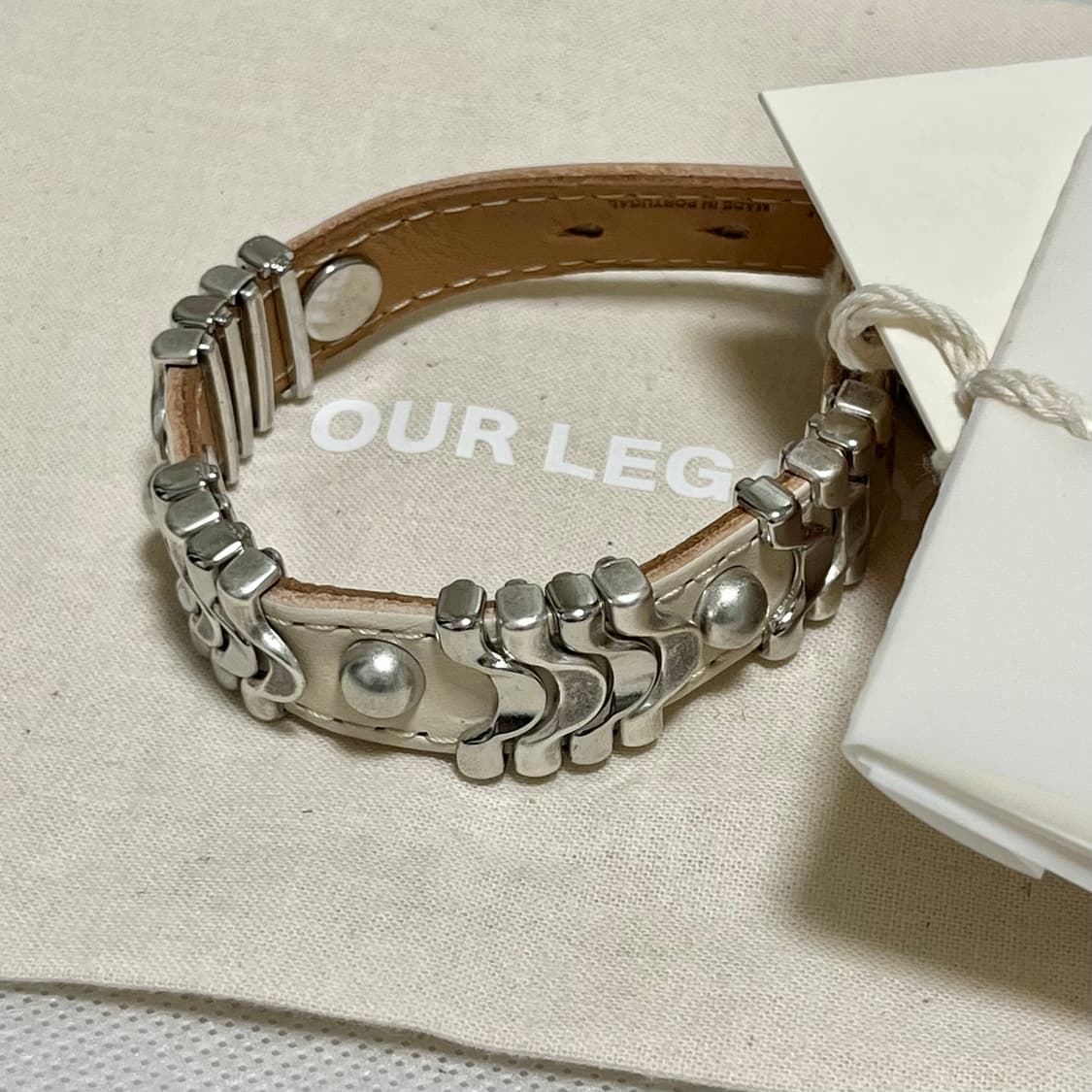 아워레가시 26ss WAVE BRACELET 팔찌/에크루 상품이미지1