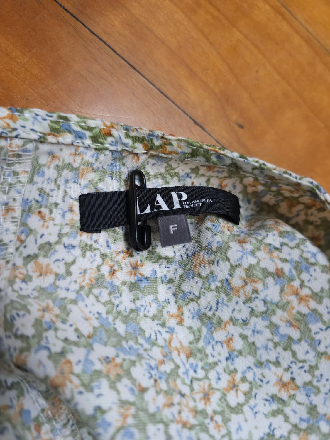 LAP 잔꽃무늬 랩 롱원피스 퍼프소매 상품이미지7