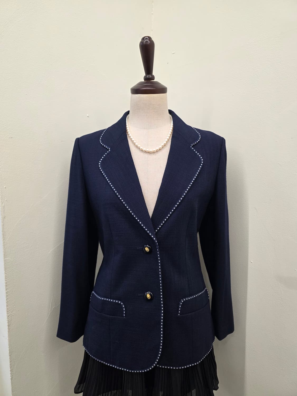 라피네 네이비 투버튼 자켓 상품이미지2