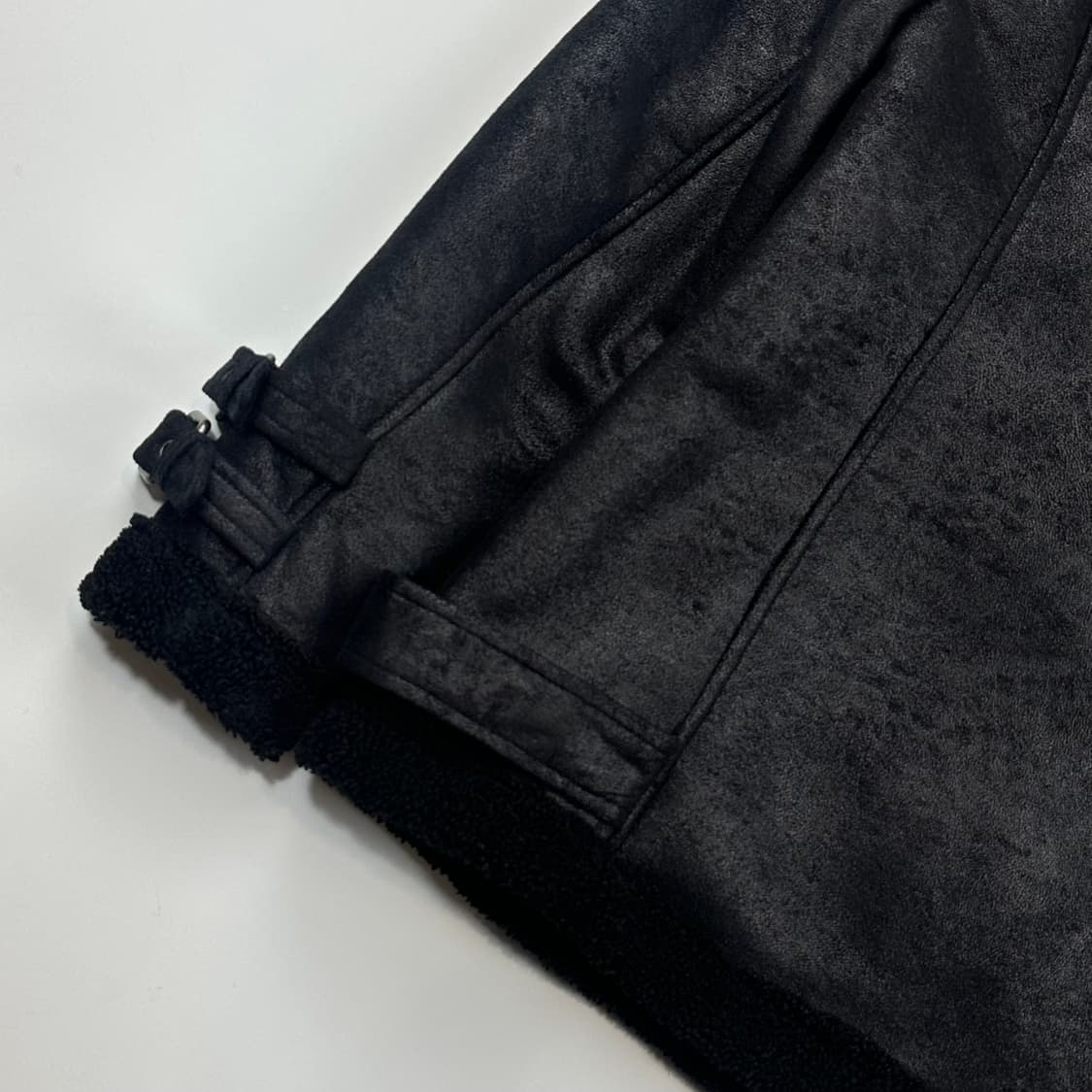 아메리칸이글 블랙 무스탕 상품이미지9