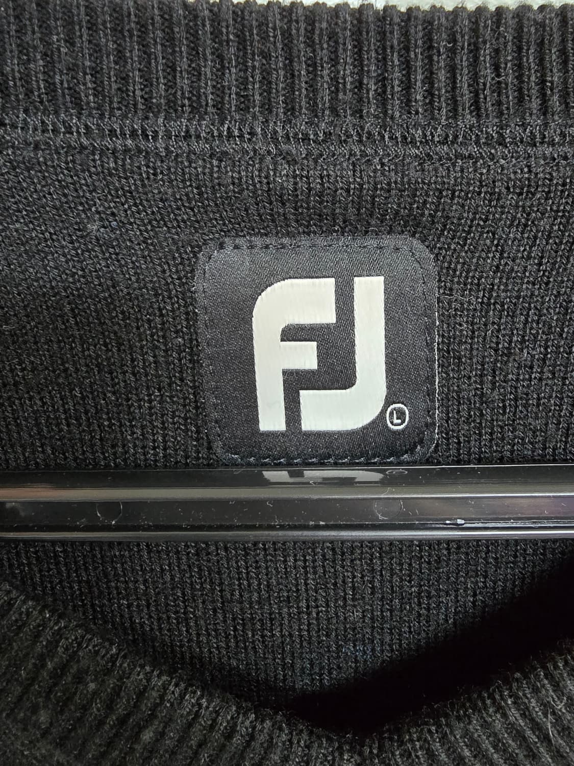 풋조이 아가일 V넥 니트 (1598) 상품이미지3