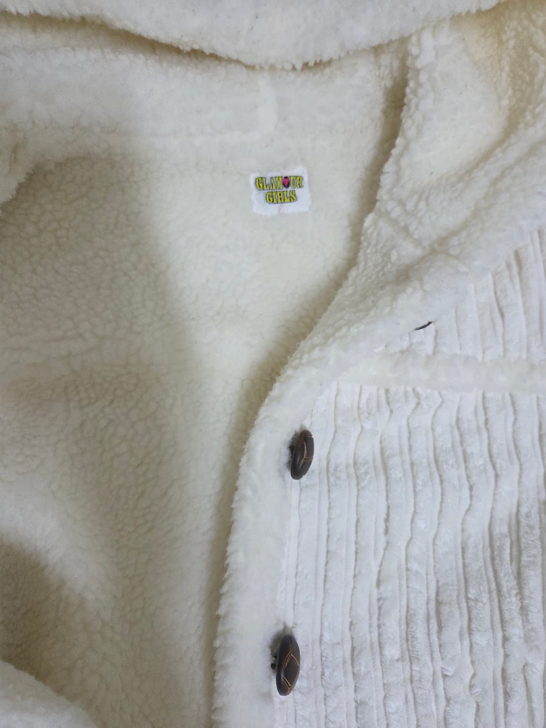 양털 뽀글 빵단추 화이트 코트 상품이미지2