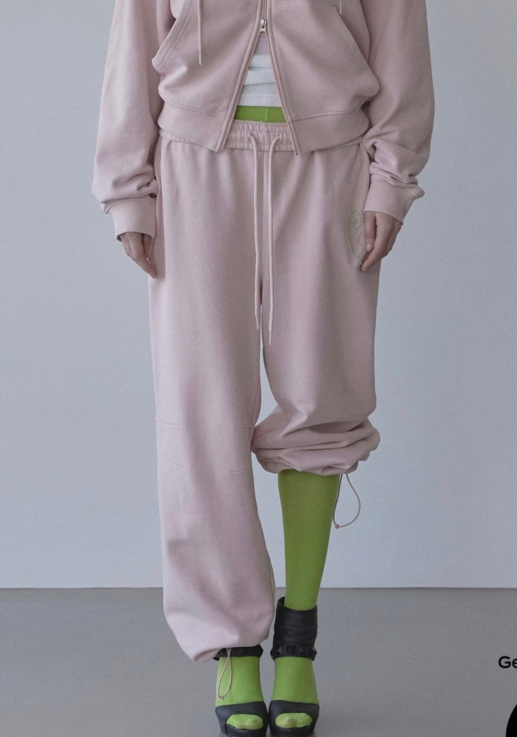 스컬프터 My Go To Sweatpants Baby Pink 상품이미지1