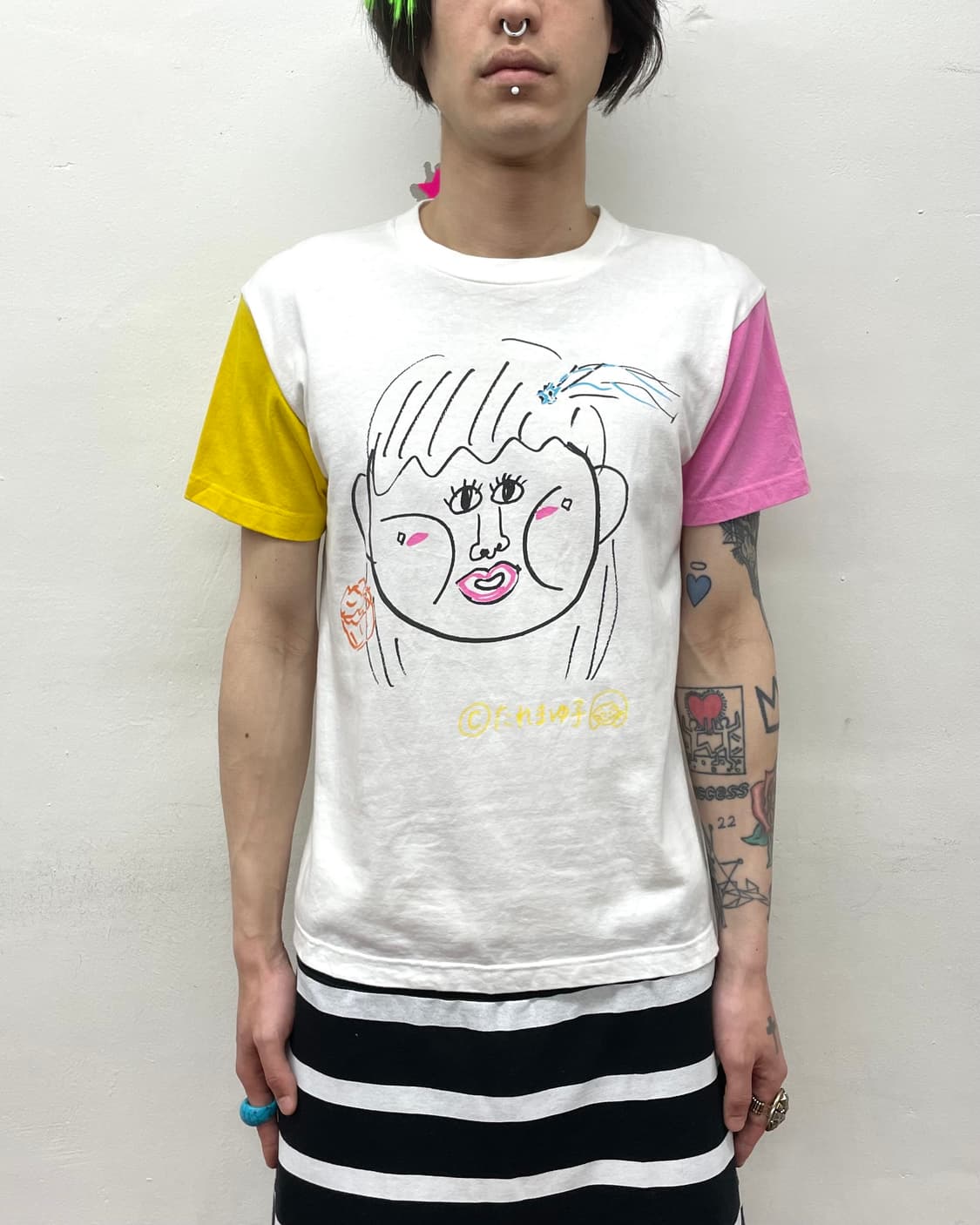 ugly girl's T-shirt 상품이미지1