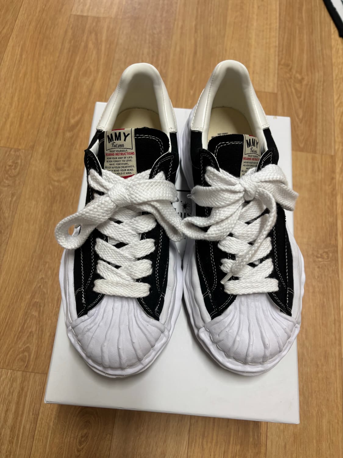 미하라야스히로 블레이키 41사이즈 판매합니다 상품이미지1