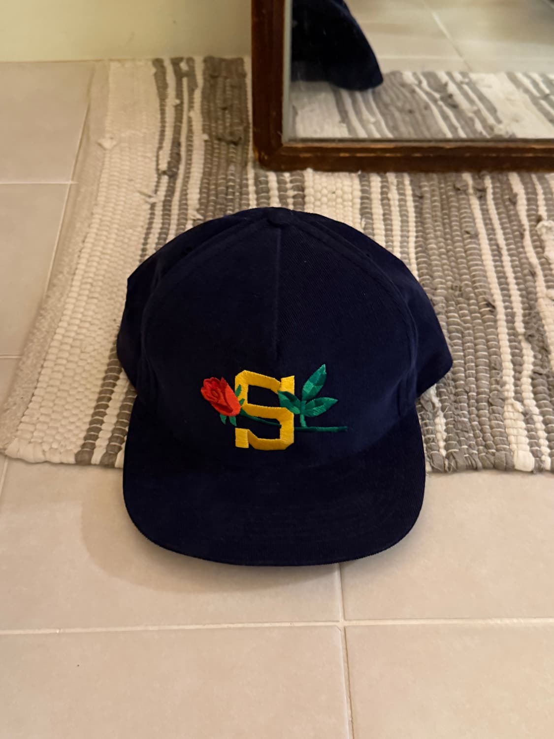 슈프림 코듀로이 로즈 모자 상품이미지1