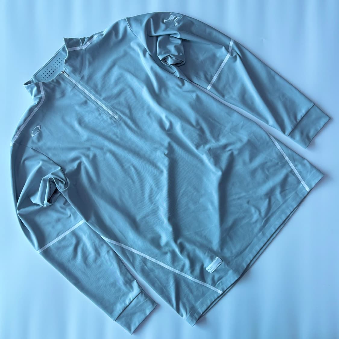 오클리 테크니컬 하프 집업 상품이미지1