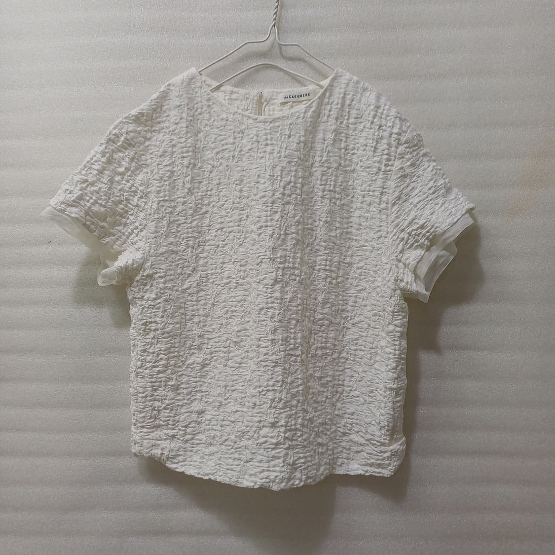 한섬 더캐시미어 라운드 반팔 블라우스 티 여성 S 큐티 시원 사랑봉봉 상품이미지2