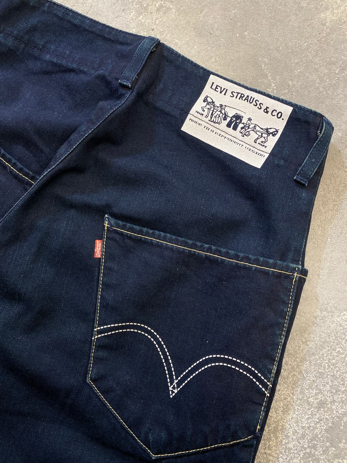 [28] 00s Levi's N3BP 리바이스 루즈핏 데님팬츠 상품이미지3