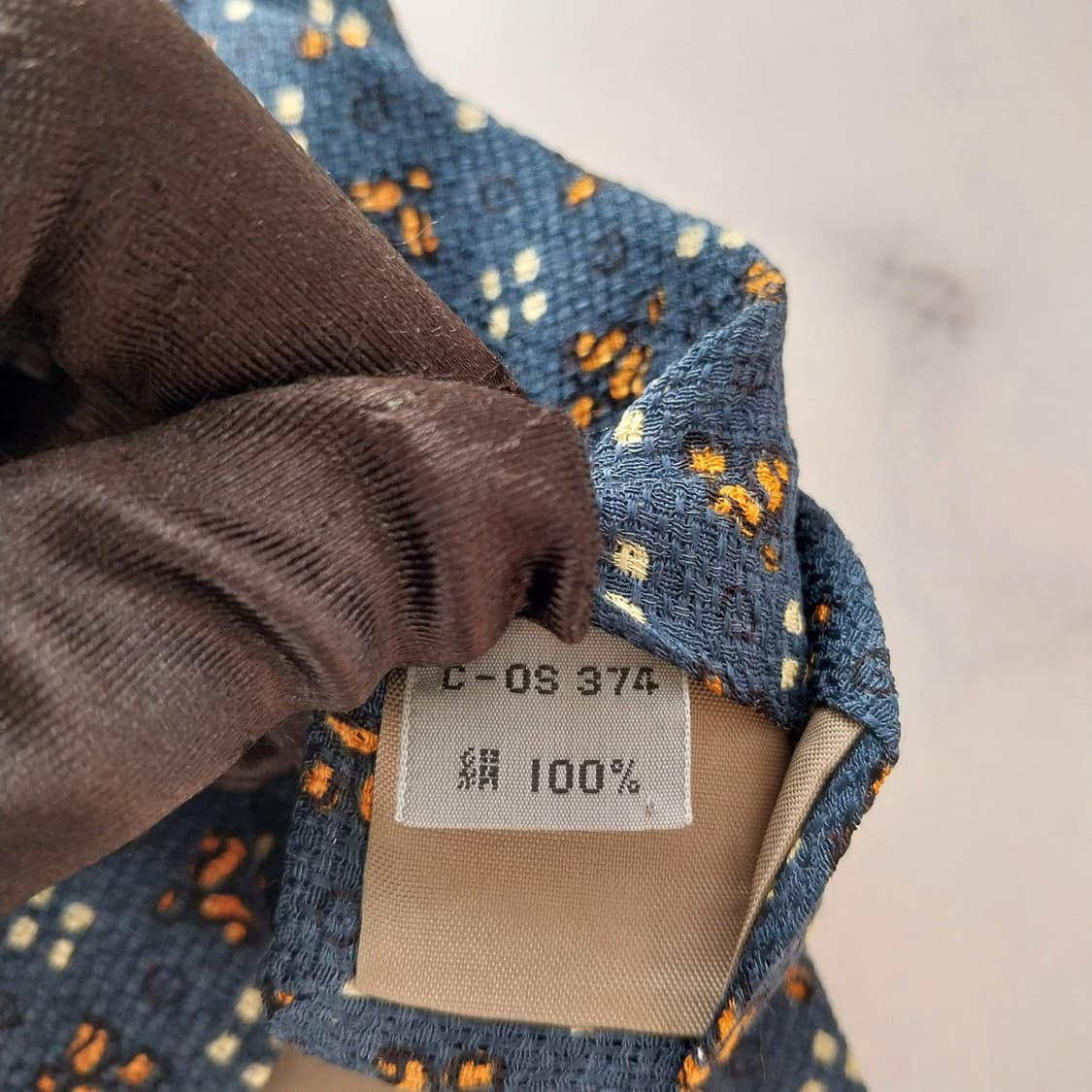 더반 실크 네이비 클래식 패턴 넥타이 9.5cm A등급 K1451
 상품이미지10