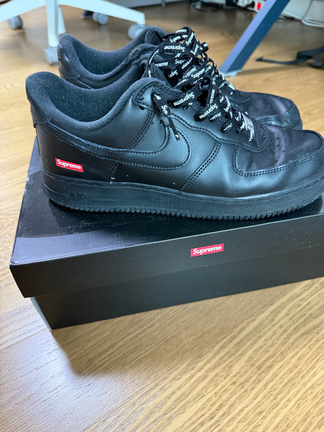 나이키 슈프림 에어포스 1 상품이미지3