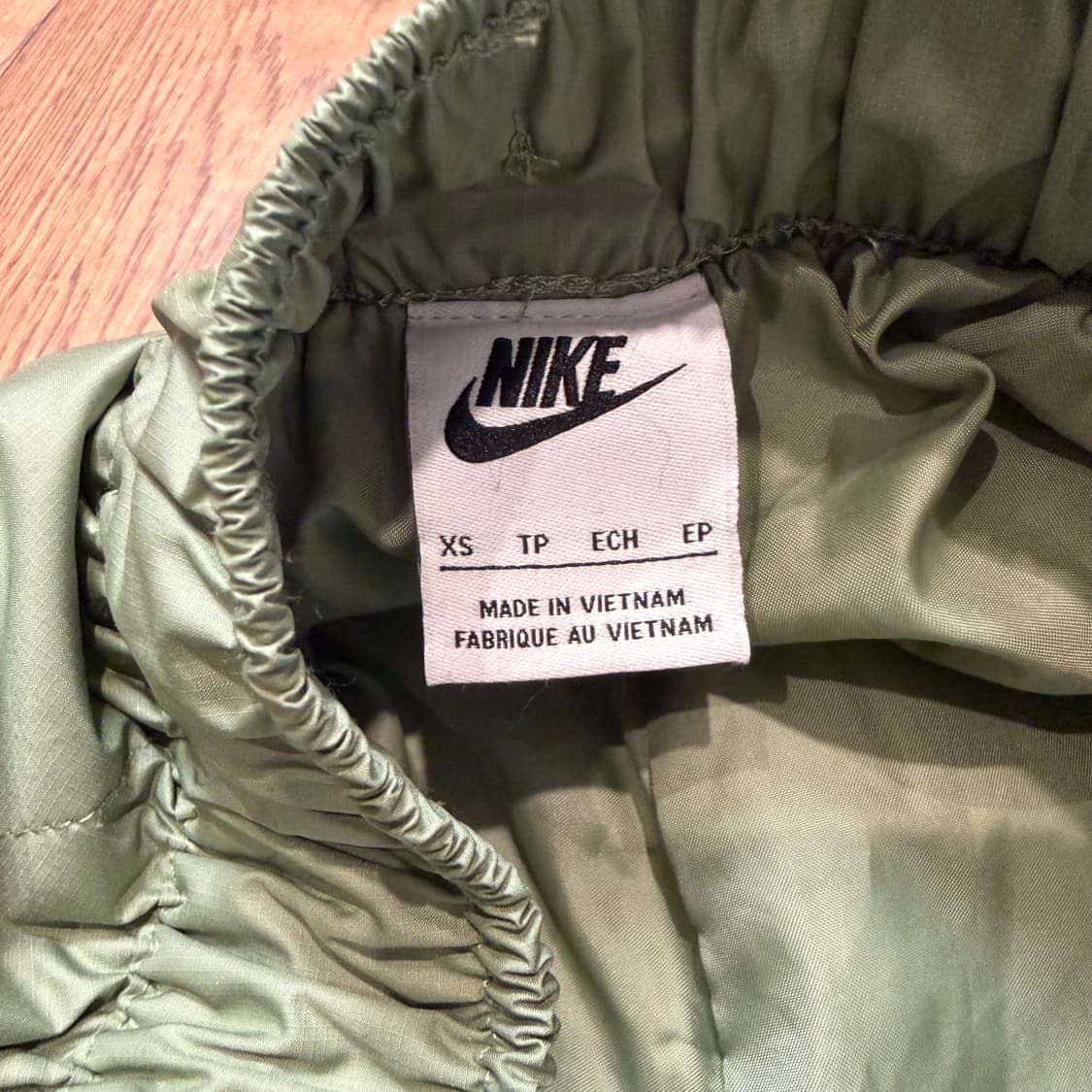 Nike (W) 에센셜 하이웨스트 퀄팅 팬츠 상품이미지4