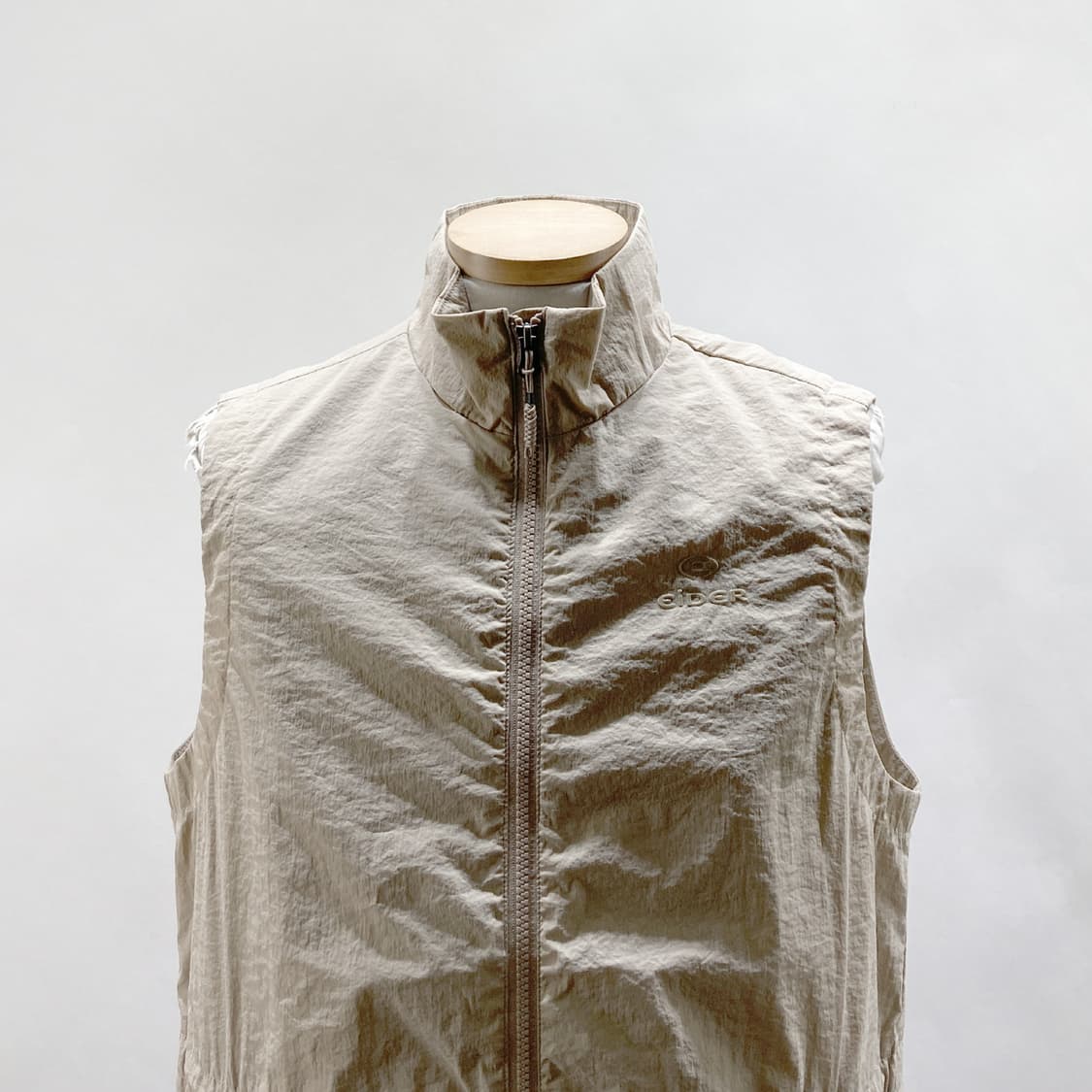 아이더 2022 여성바람막이베스트 베이지 L 상품이미지2