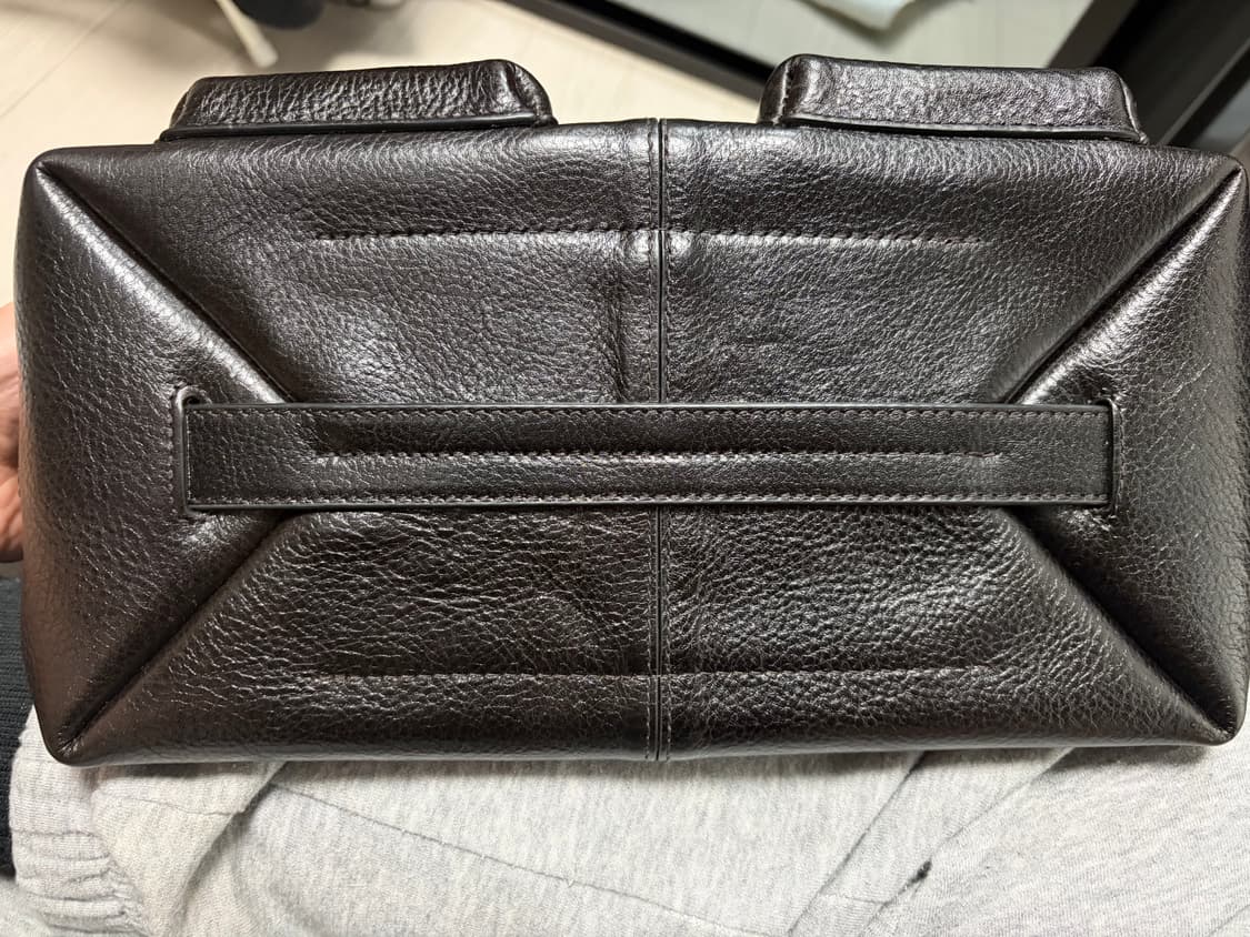 르메르 기어백 미디움 / 에스프레소 상품이미지4