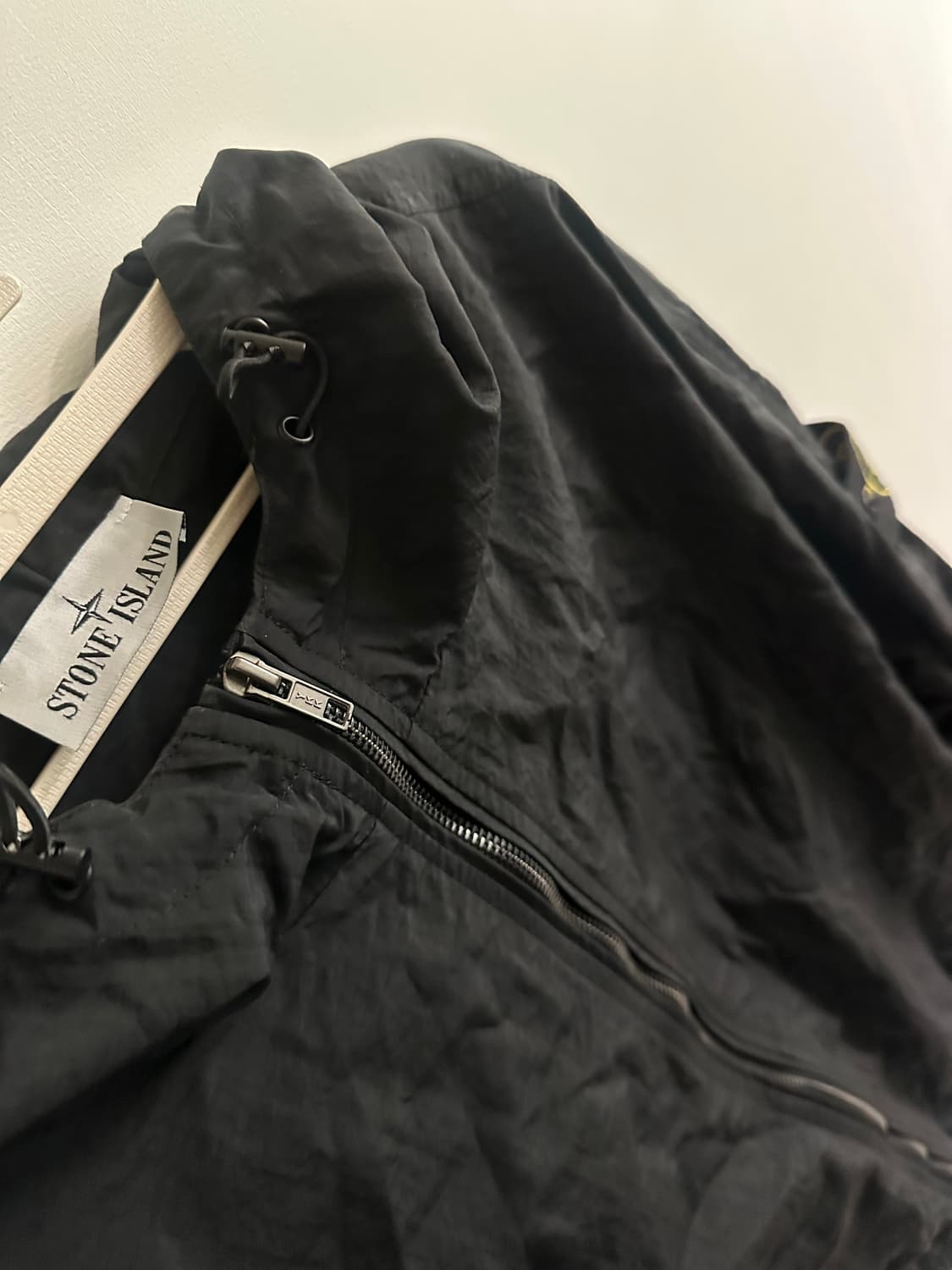 스톤아일랜드 후드 바람막이 상품이미지3