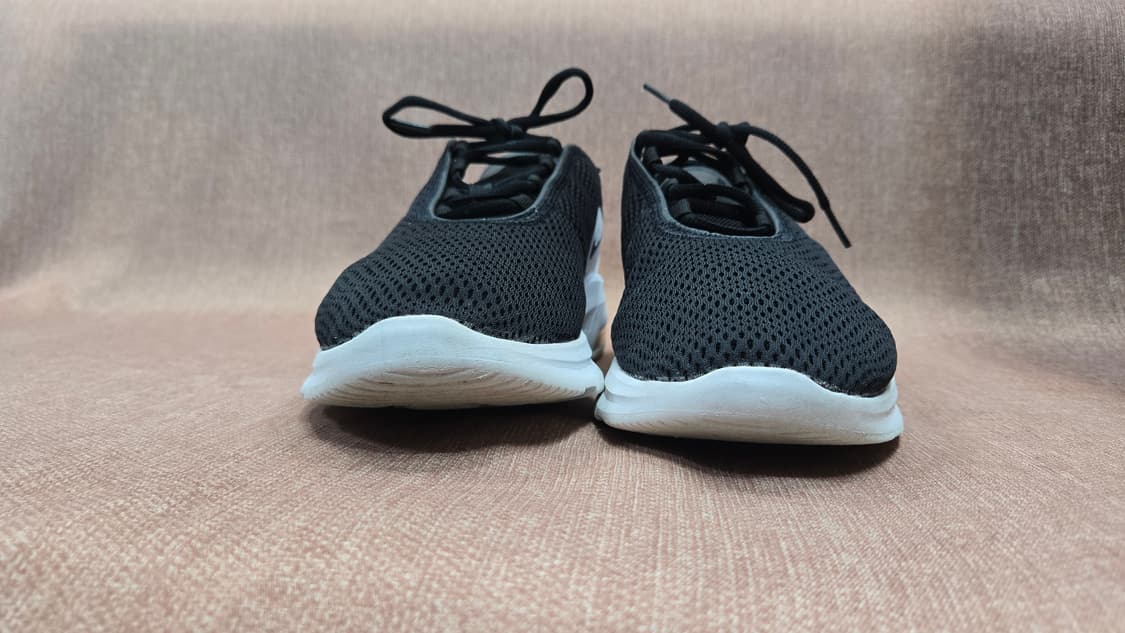 나이키 270mm- 에어맥스모션2 스니커즈 상품이미지3