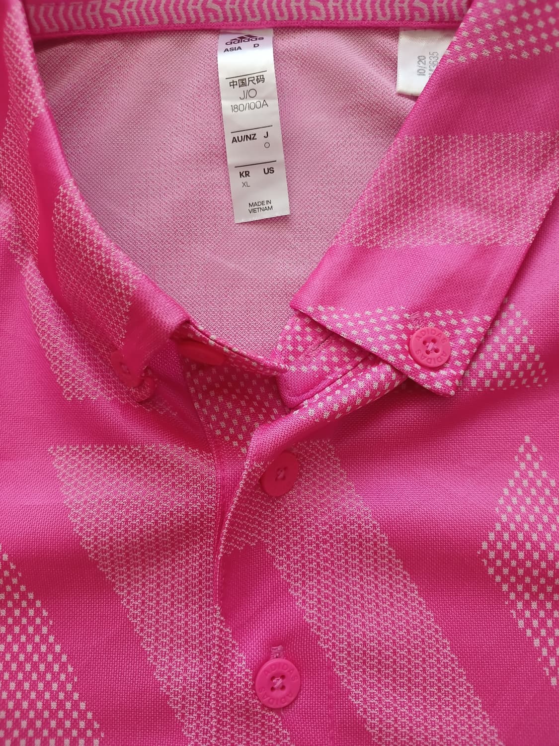 아디다스 딸기우유 패턴 져지 반팔티  상품이미지3