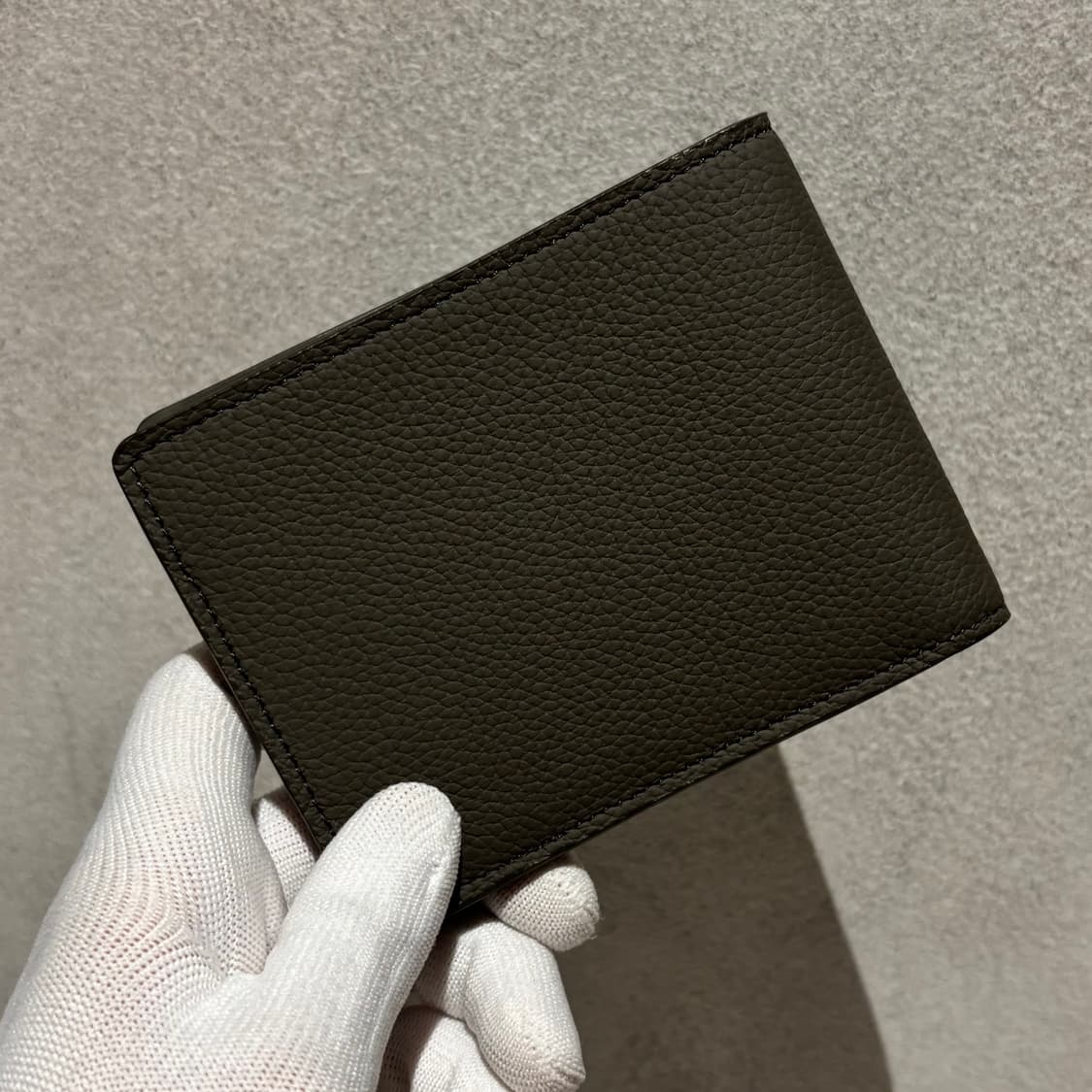 A+ / OS 루이비통 에어로그램 반지갑 그린 상품이미지2