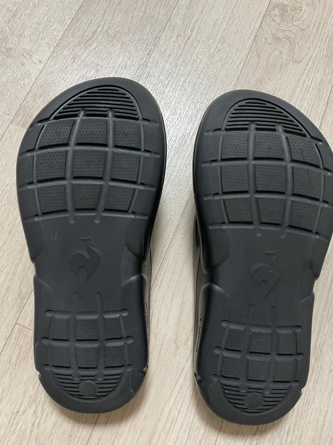 르꼬끄 쪼리 슬리퍼 검정 블랙 235 샌들 신발 상품이미지3