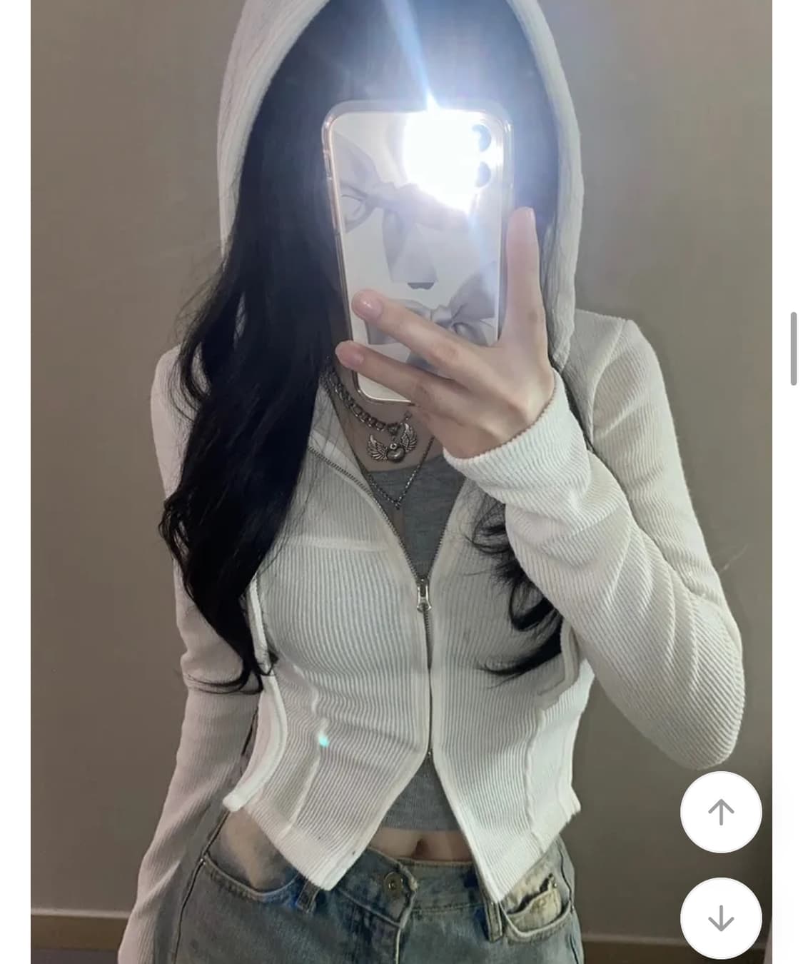 러블리힙 키츠네 골지 절개 트임 투웨이 슬림핏 크롭 후드 집업 아이보리 상품이미지2