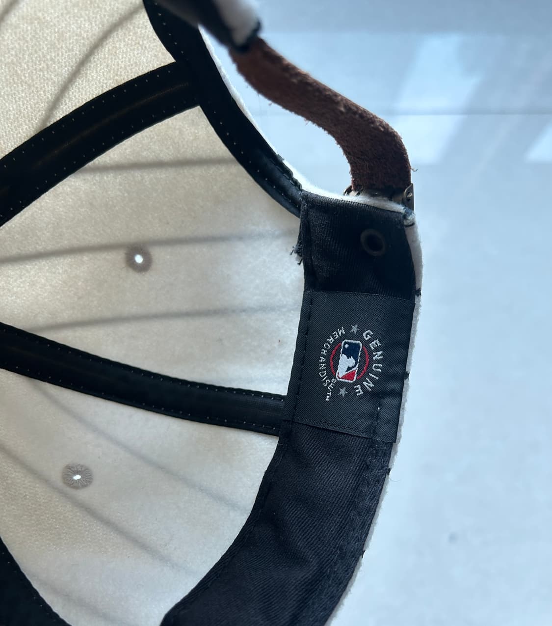 에임레온도르 핀스트라이프 볼캡 상품이미지9