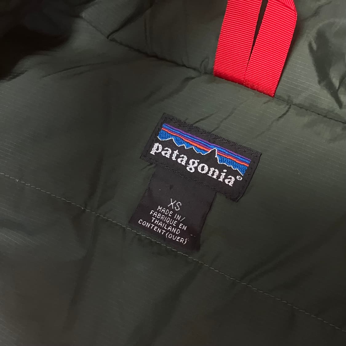 파타고니아 경량 패딩 조끼 아노락 상품이미지3