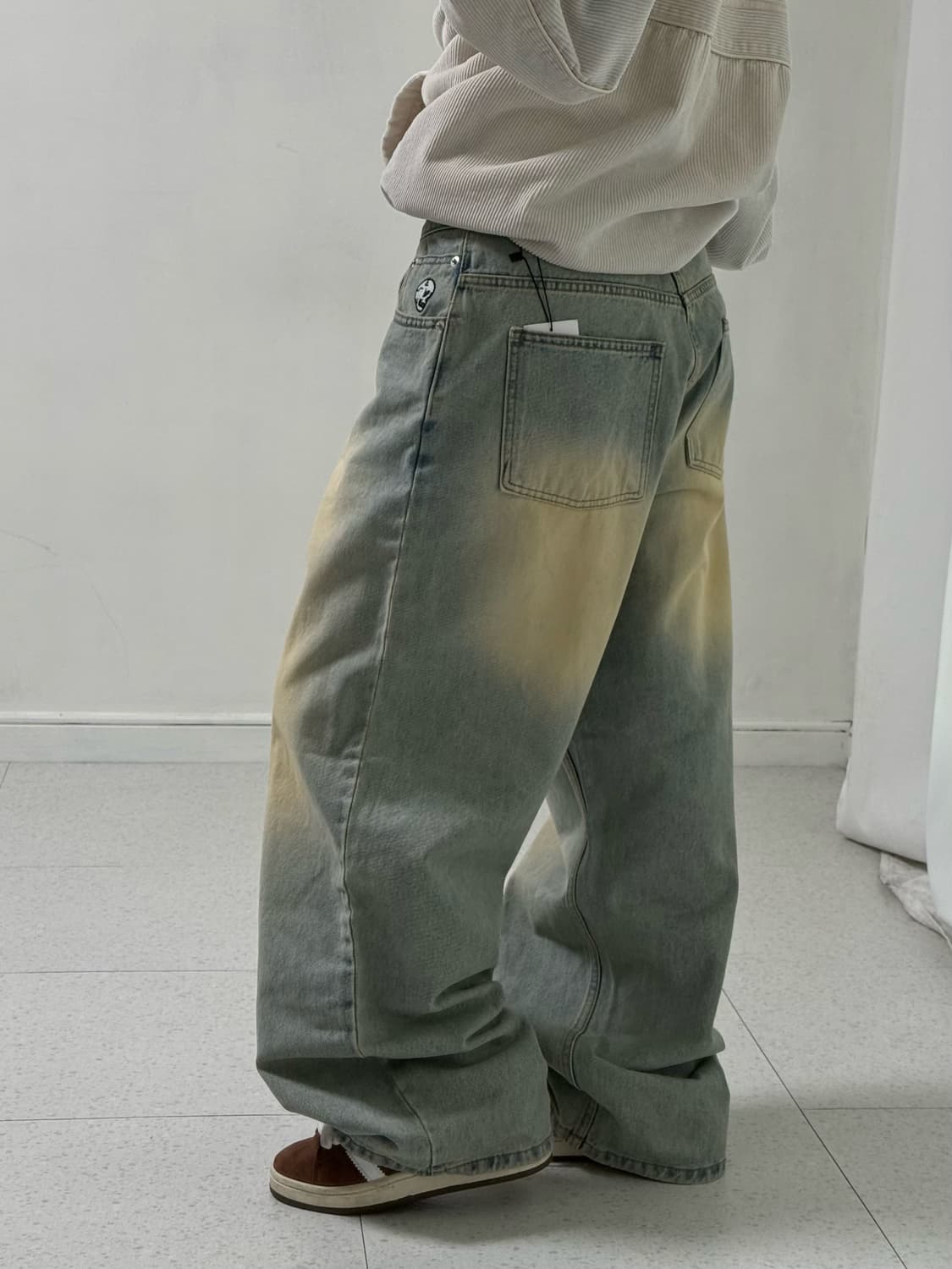 위캔더스 워시드 스컬 데님팬츠 상품이미지3