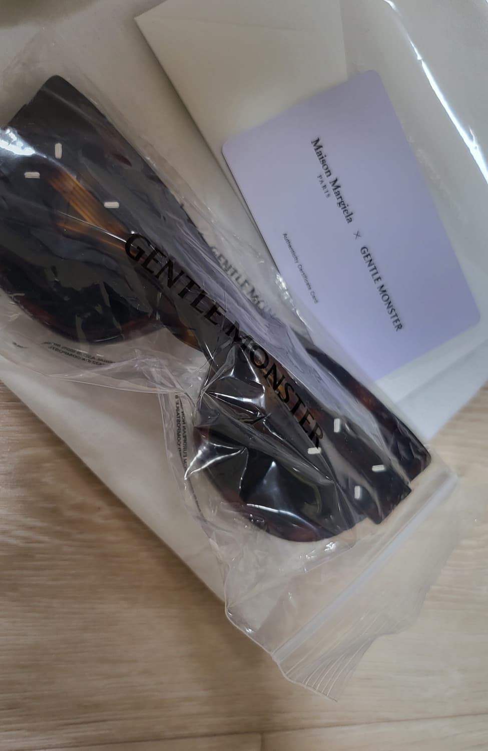 젠틀몬스터 x 마르지엘라 콜라보 mm008 새상품 호피 상품이미지6