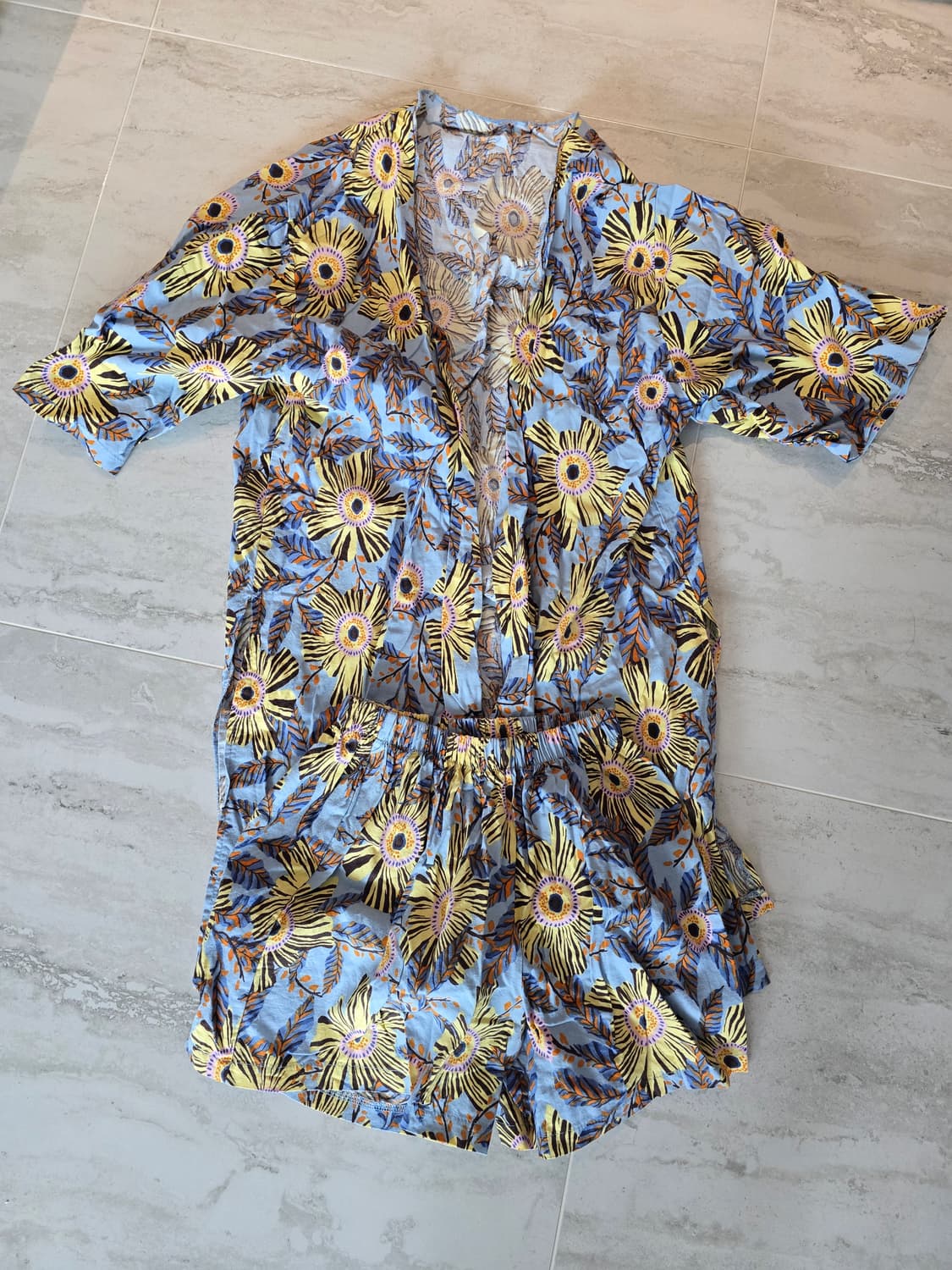 휴양지 커플룩 팝니다 상품이미지1