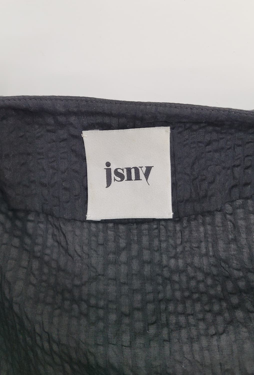 JSNY 20SS 시어스커 자켓형 블라우스 / 여 85 블랙
 상품이미지7