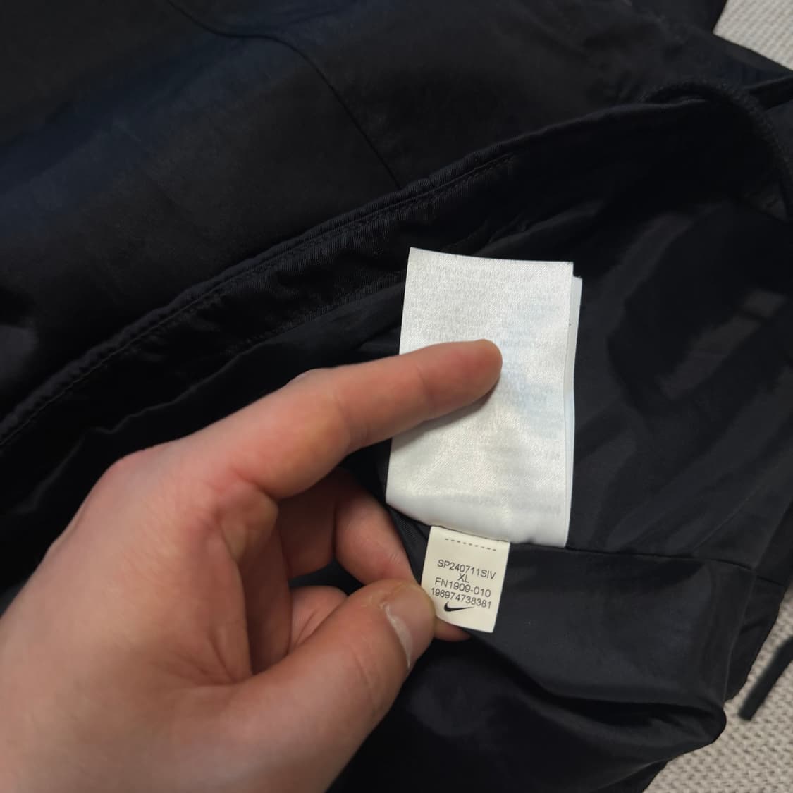 나이키 에어 빅스우시 우븐 봄버자켓 상품이미지6