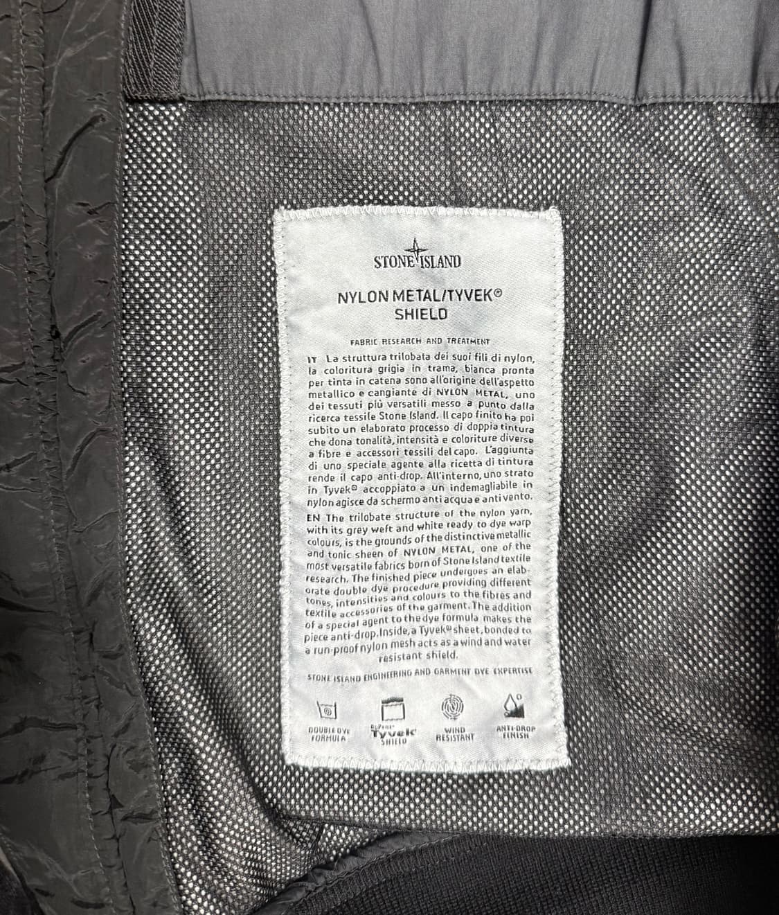 스톤아일랜드 나일론 메탈 타이벡 쉴드 자켓 상품이미지5