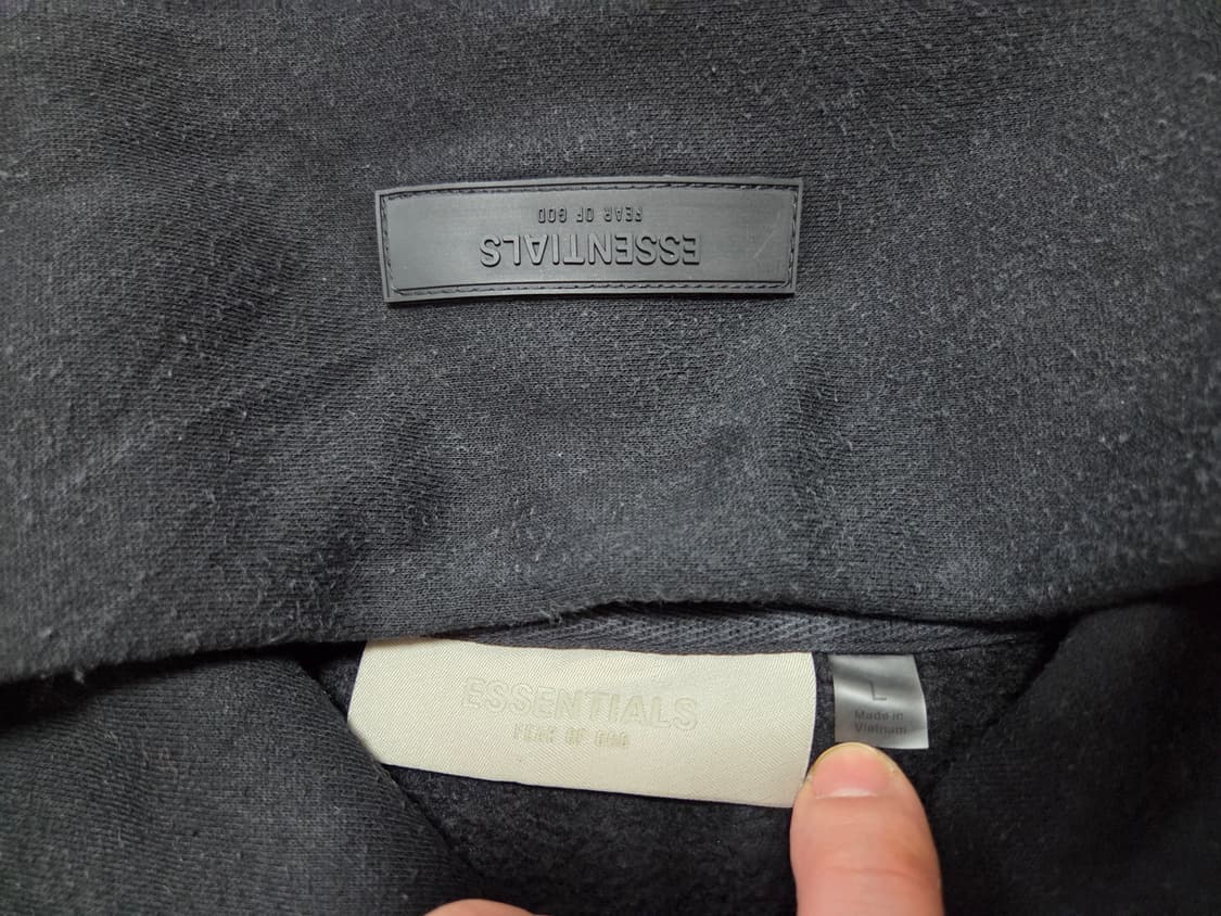 피오갓에센셜 블랙 후드티 상품이미지8