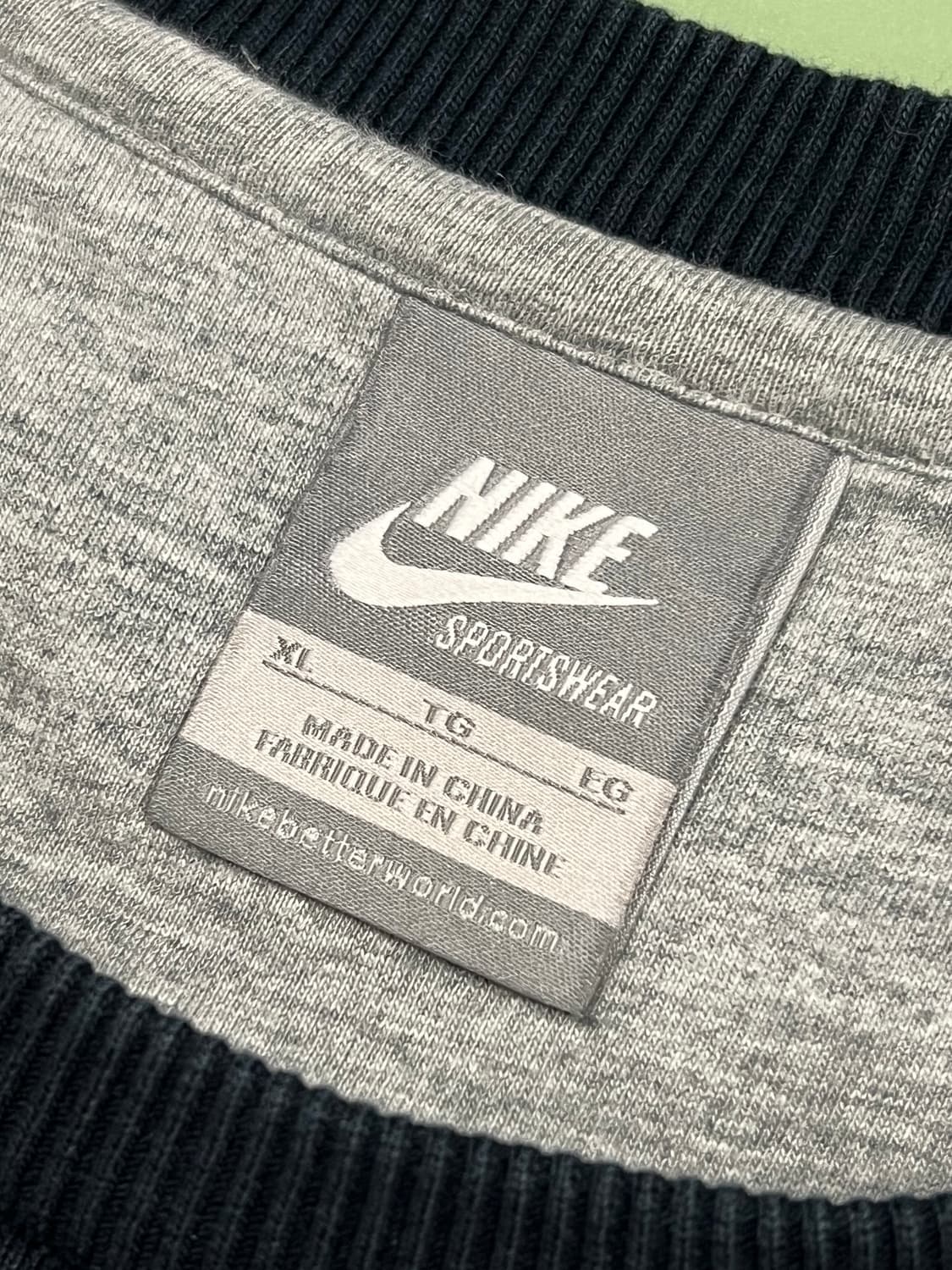 (XL) 나이키 올드스쿨 퓨추라 빅로고 맨투맨 상품이미지4