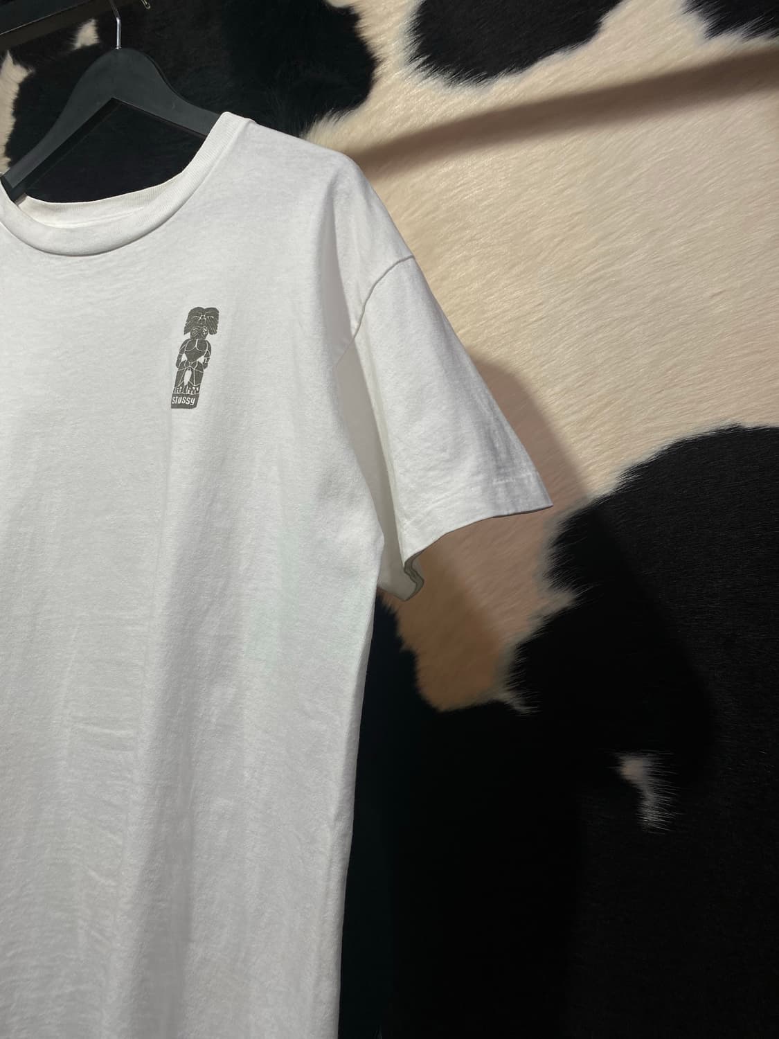 Stussy 조각상 프린팅 디테일 반팔 티셔츠 상품이미지4