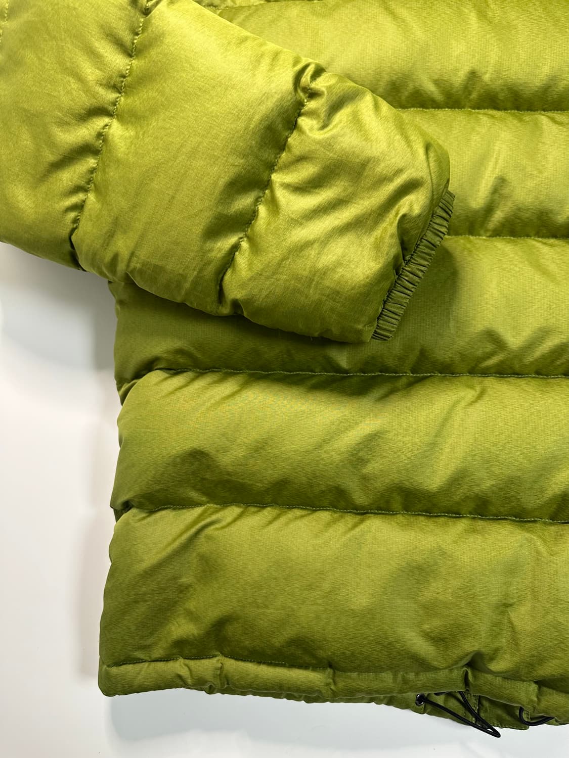 파타고니아 패커블 다운 그린  상품이미지8