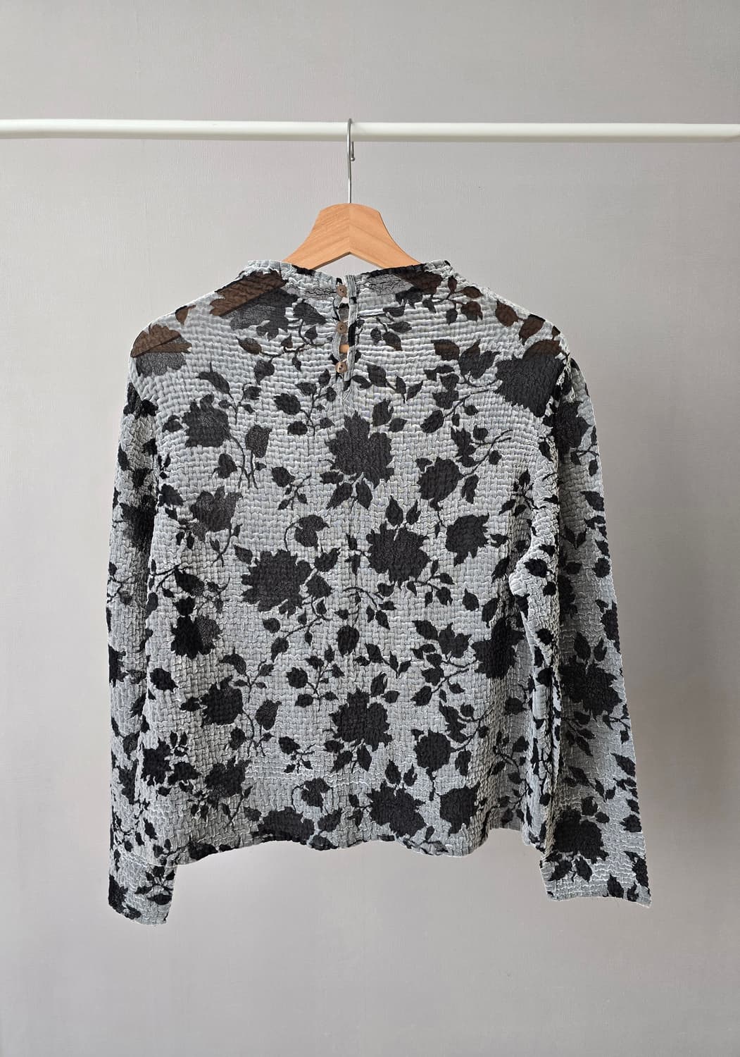 Black Velvet & Organza Floral Blouse  상품이미지5