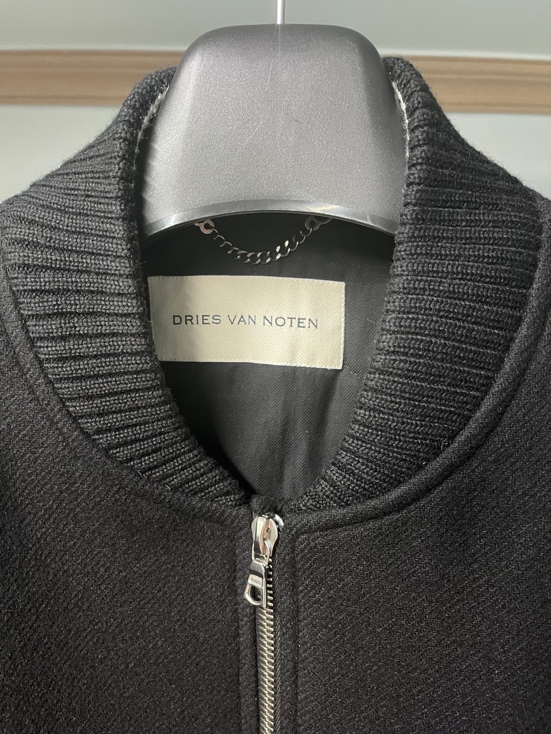 [L] 드리스 반 노튼 백지퍼 봄버 상품이미지3