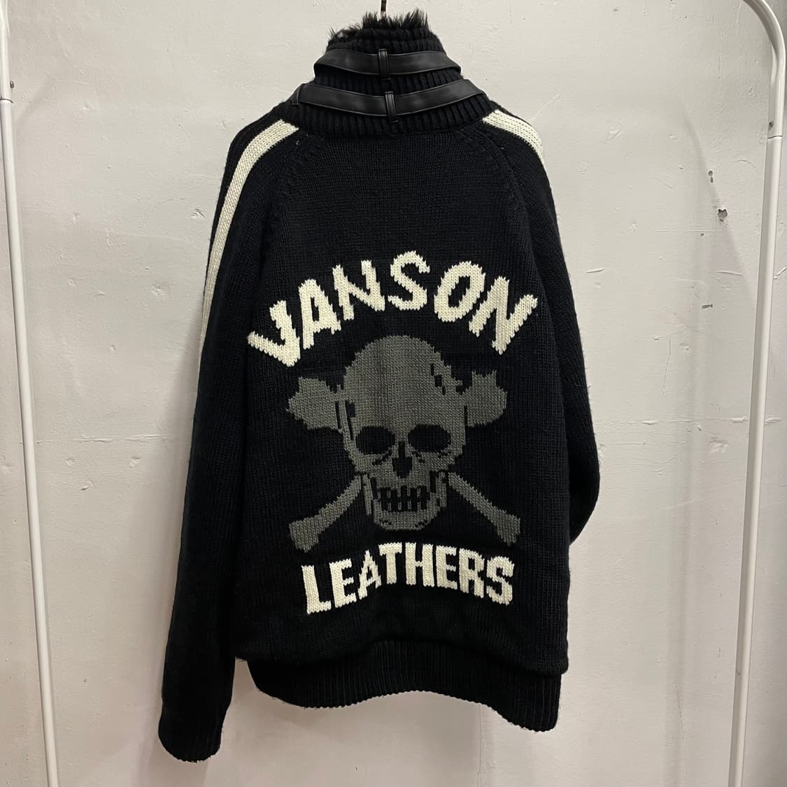 밴슨레더 코위찬 상품이미지1