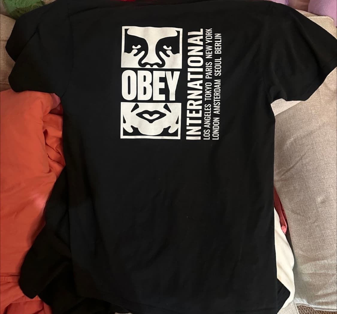 오베이 반팔티 L 상품이미지1