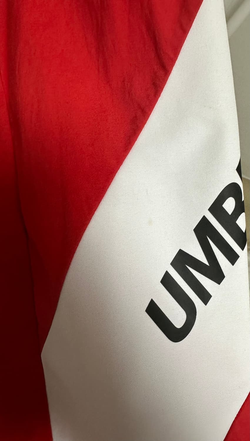 엄브로 바람막이 상품이미지6