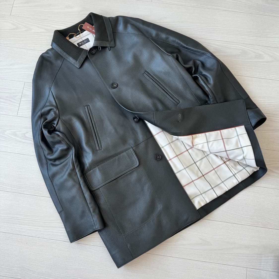 [역작,신형, 미사용] 로로피아나 극상의 이탈리안 사슴가죽 카코트 필드 상품이미지2