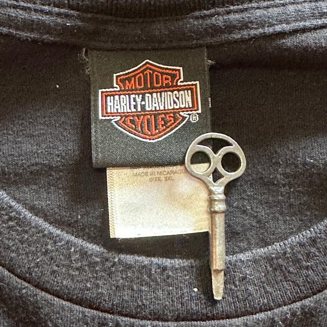 '헬벤더 & 파이어 슬리브' 포켓 롱슬리브 - 3XL 상품이미지5