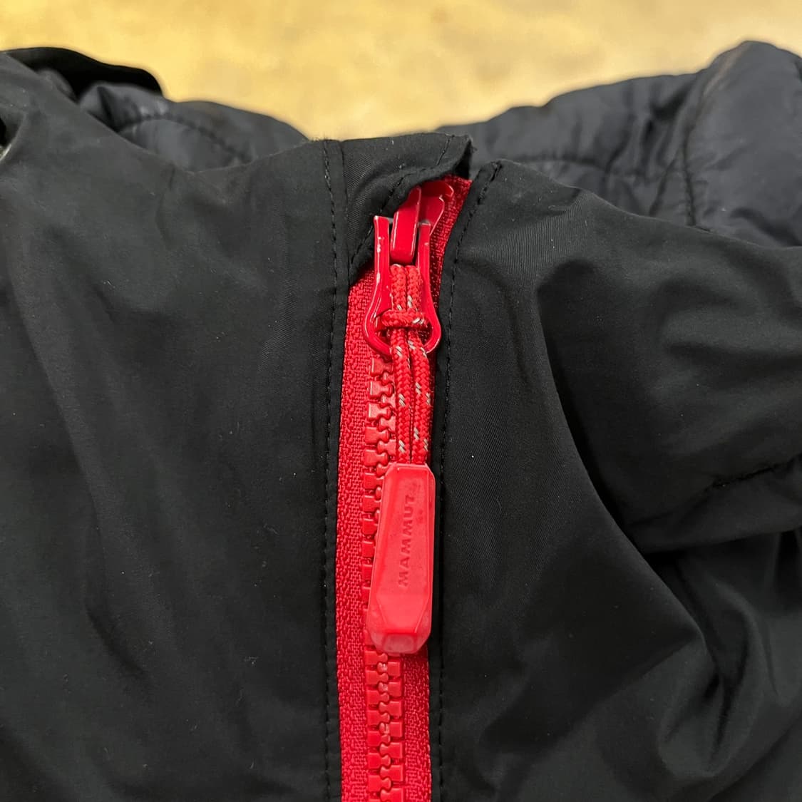 [정품/M] 마무트 바람막이 윈드스토퍼 점퍼 b18 상품이미지6