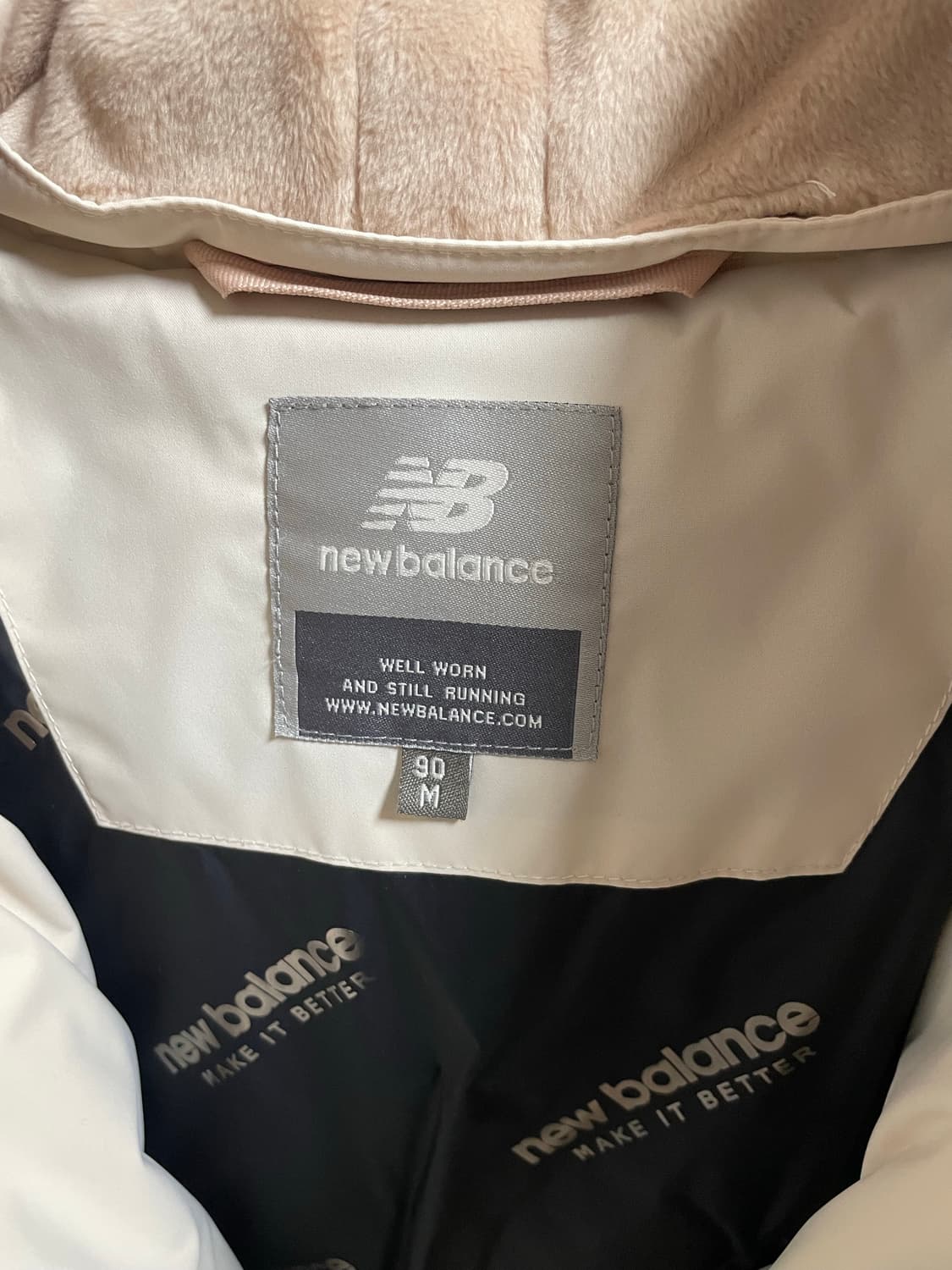 뉴발란스 구스 숏패딩 M 상품이미지3