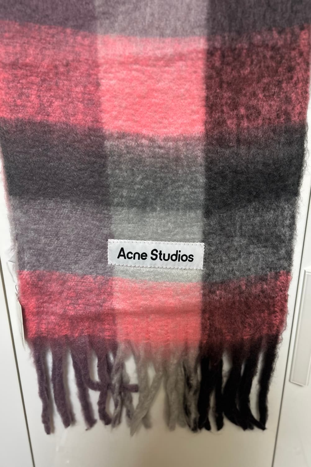 아크네 스튜디오 체크 모헤어울머플러 핑크/그레이 남여공용 상품이미지4