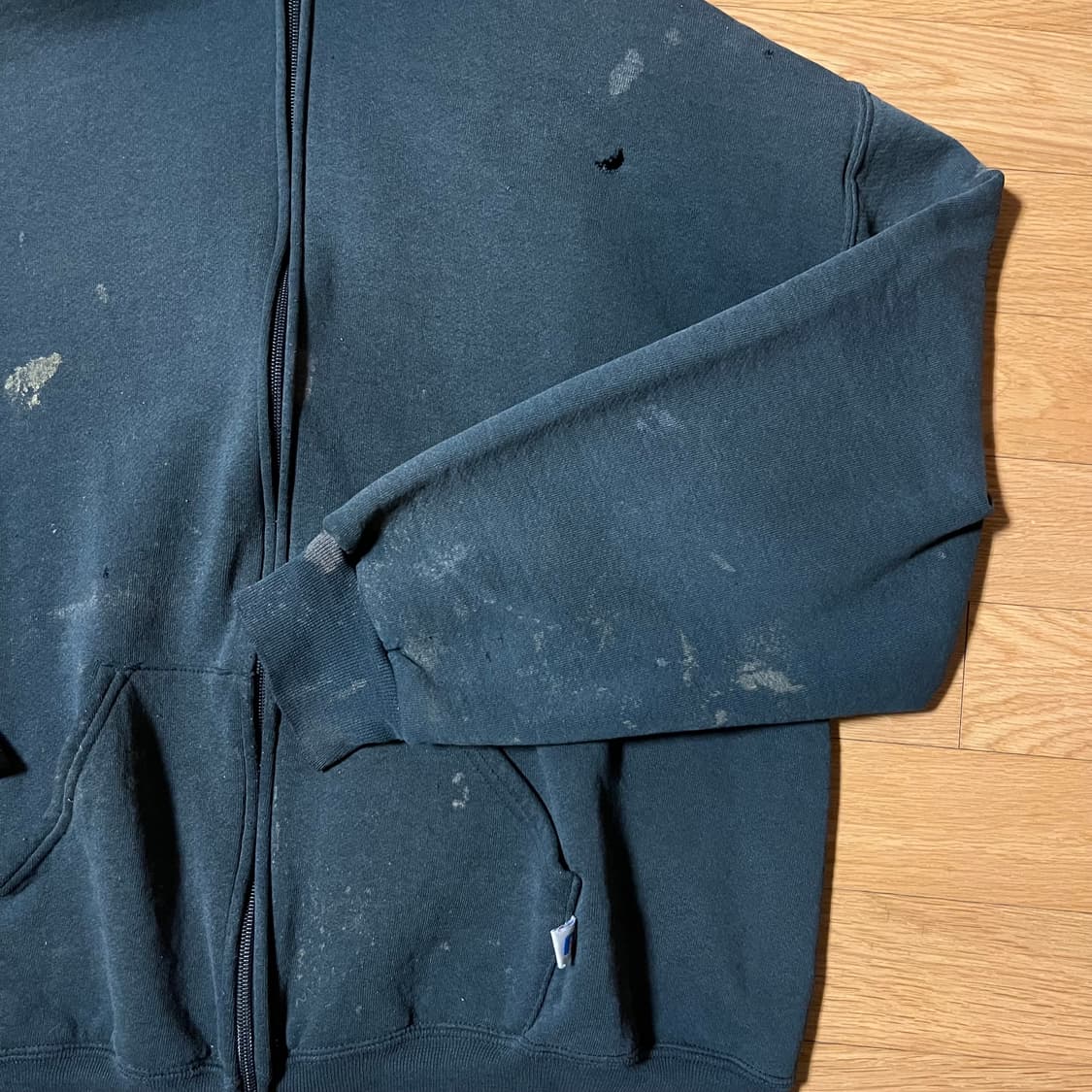 [L] 00s 트래쉬드 러셀 후드집업 블랙 상품이미지4